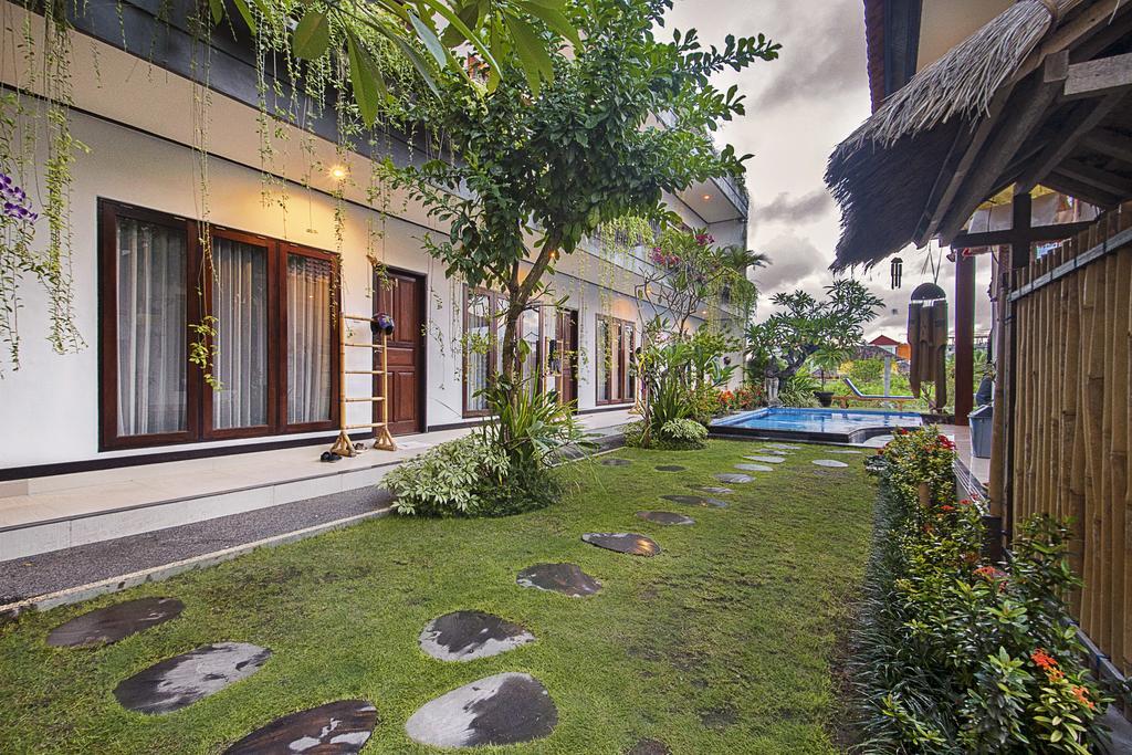 Bali Full Moon Guest House Canggu  Ngoại thất bức ảnh